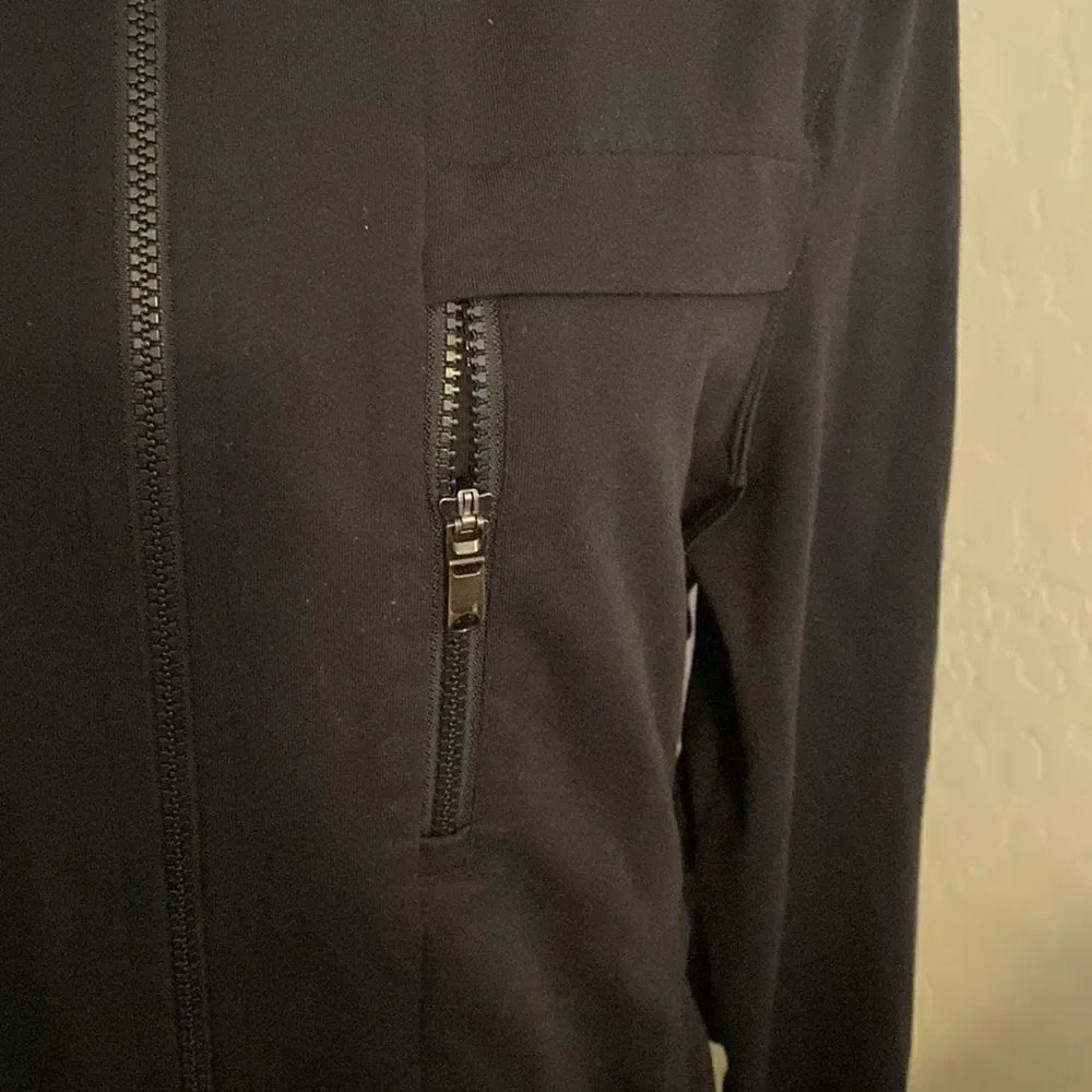 Lululemon Black Athletic Zipper Closure Athleisure Jacket Gym Workout Yoga